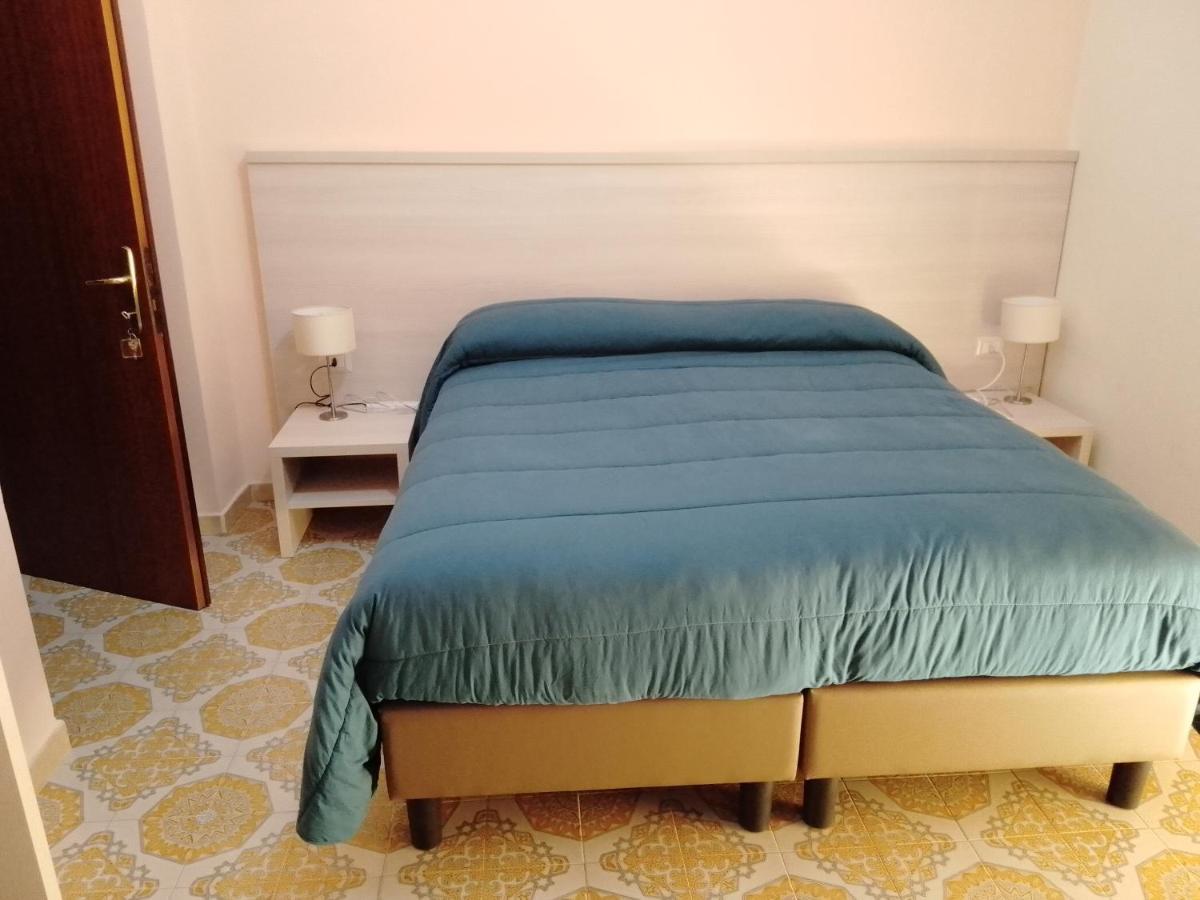 Albergo Maria Cristina Esperia المظهر الخارجي الصورة